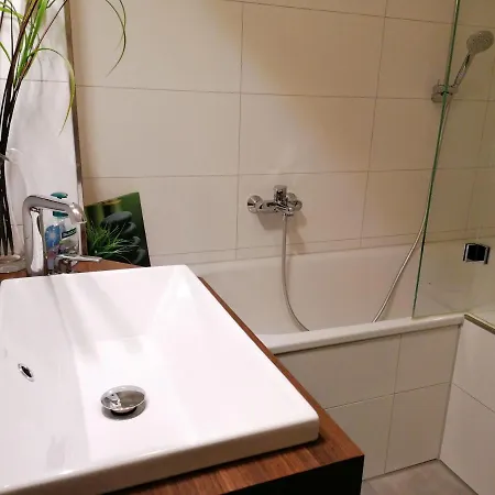 New York * Mühlhausen